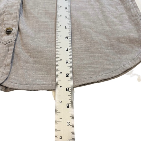 Mountain Hardwear | Women’s Button Front Shirt | Light Gray | Size M - Picture 14 of 15